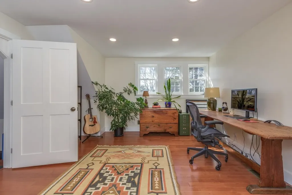21 Gould Hill Road Hopkinton NH 03229