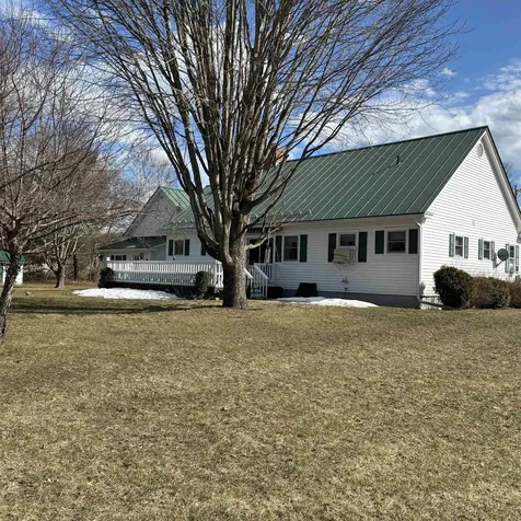 537 Vt Route 244 Thetford VT 05058