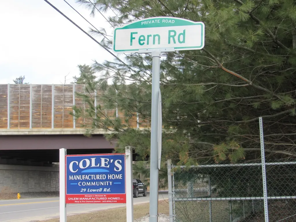 29 Lowell Road Salem NH 03079