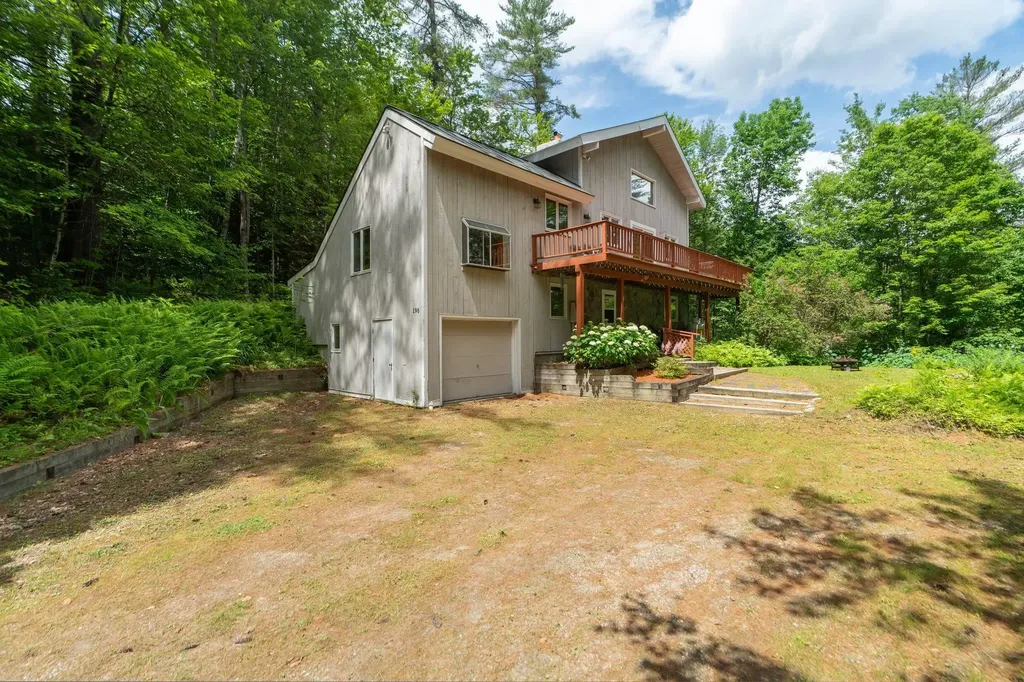 196 Powder Mill Road Londonderry VT 05148