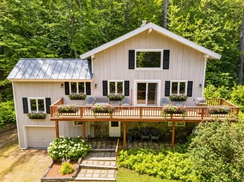 196 Powder Mill Road Londonderry VT 05148