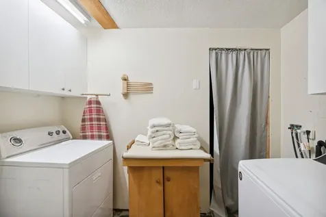 196 Powder Mill Road Londonderry VT 05148