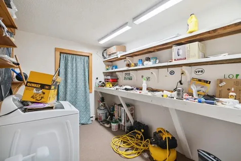 196 Powder Mill Road Londonderry VT 05148