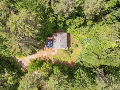 196 Powder Mill Road Londonderry VT 05148