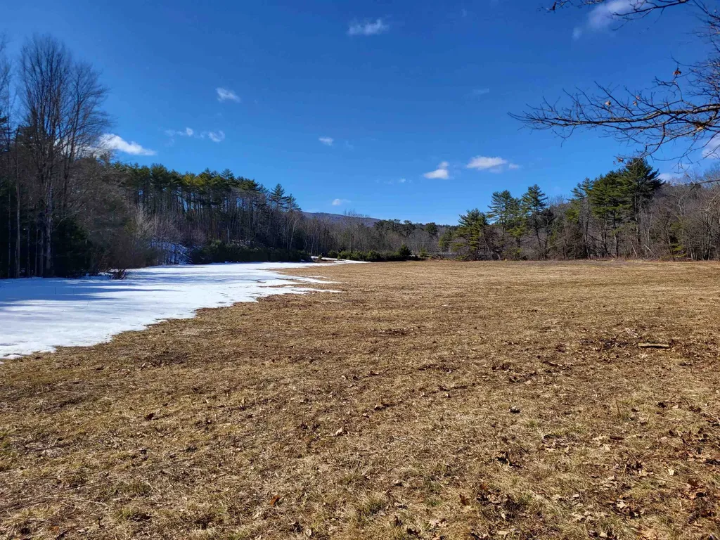 15 Berry Road Alexandria NH 03222