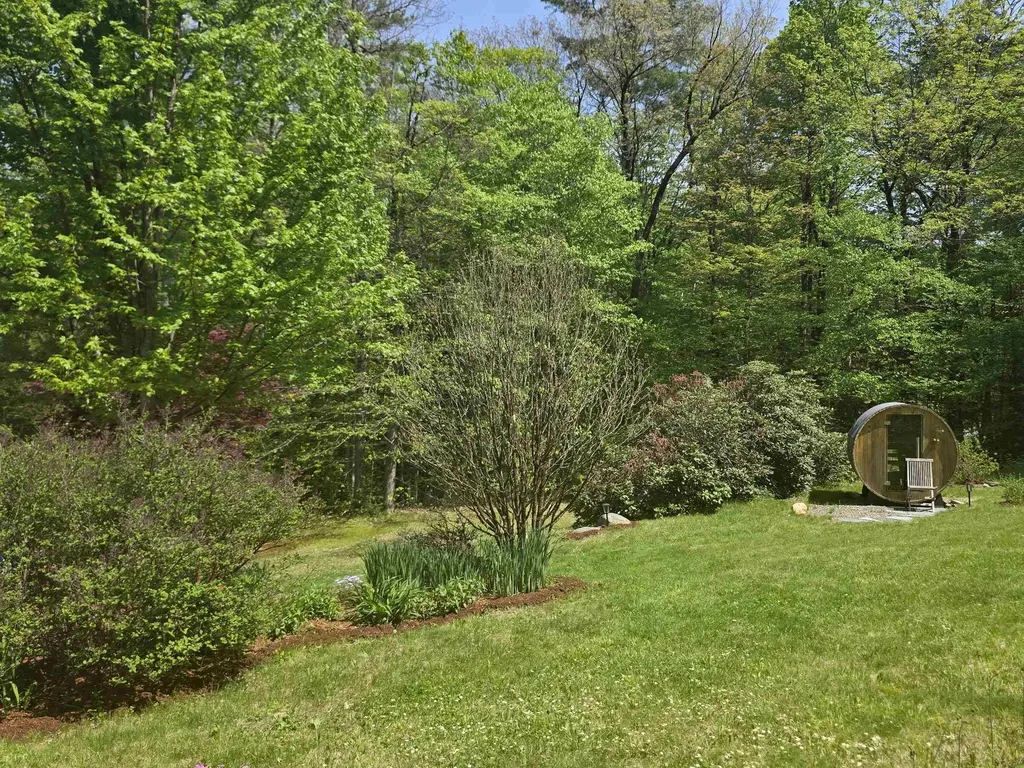 313 South Pine Banks Road Putney VT 05346