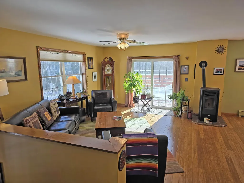 313 South Pine Banks Road Putney VT 05346