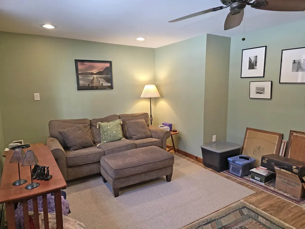 313 South Pine Banks Road Putney VT 05346