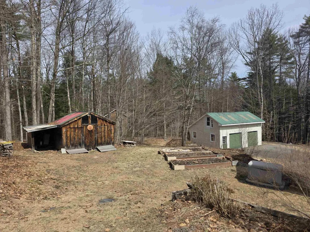 313 South Pine Banks Road Putney VT 05346