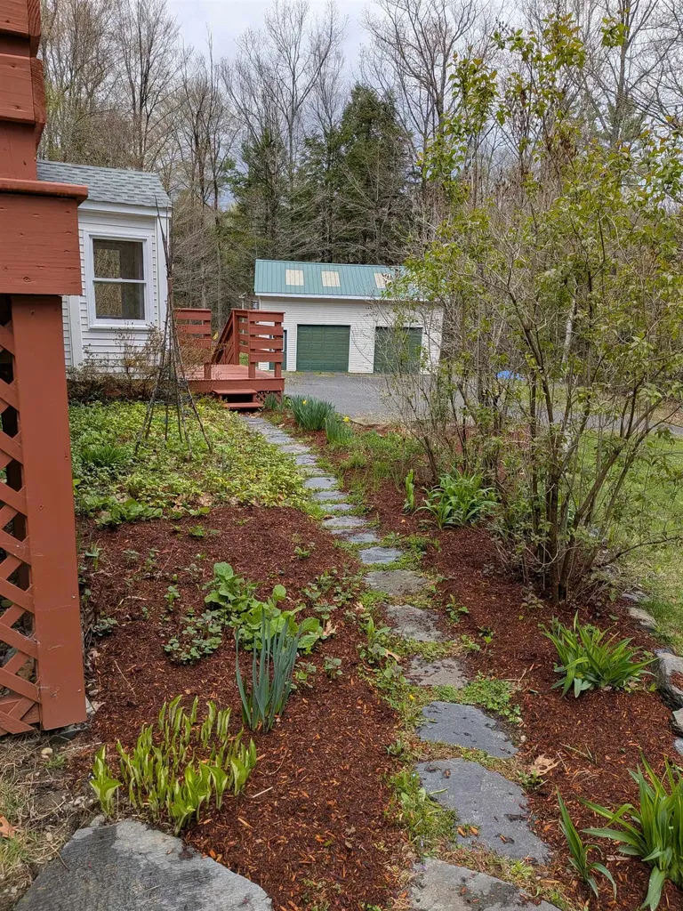 313 South Pine Banks Road Putney VT 05346