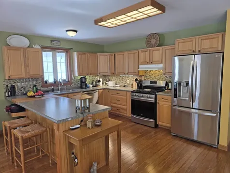 313 South Pine Banks Road Putney VT 05346