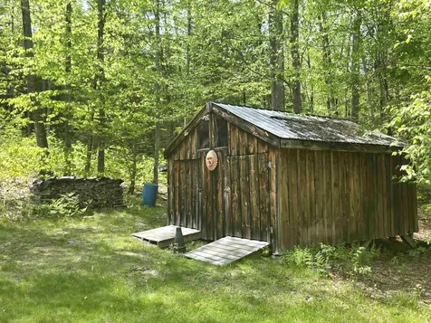 313 South Pine Banks Road Putney VT 05346