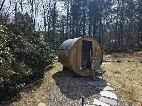 313 South Pine Banks Road Putney VT 05346