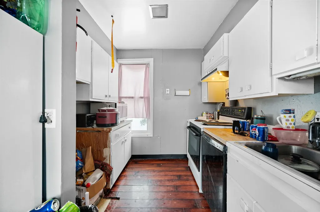 28 Pleasant Street Barre City VT 05641