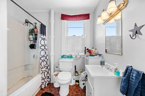 28 Pleasant Street Barre City VT 05641