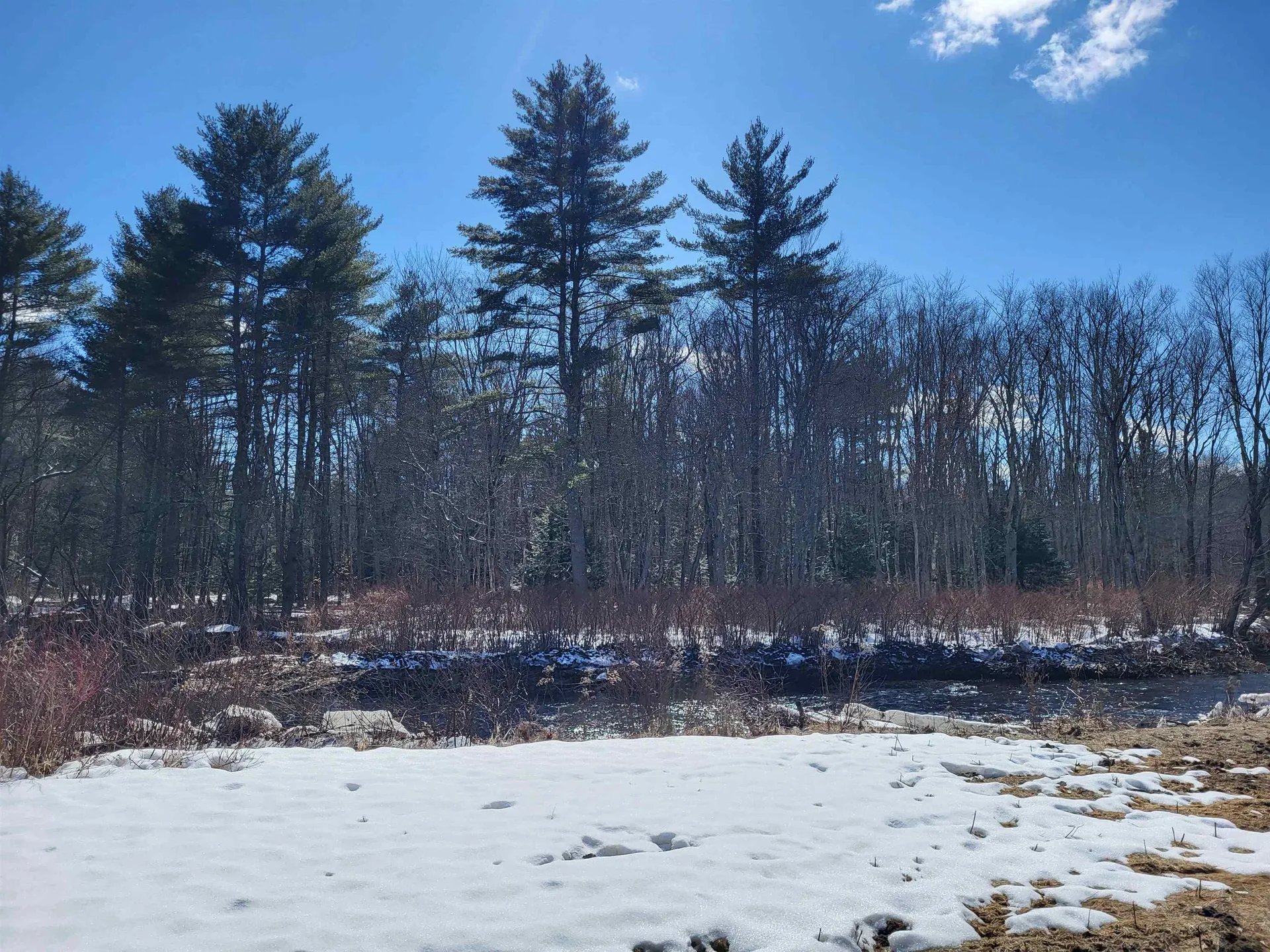 1 Berry Road Alexandria NH 03222