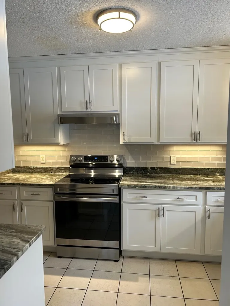 8 Hideaway Lane Williston VT 05495