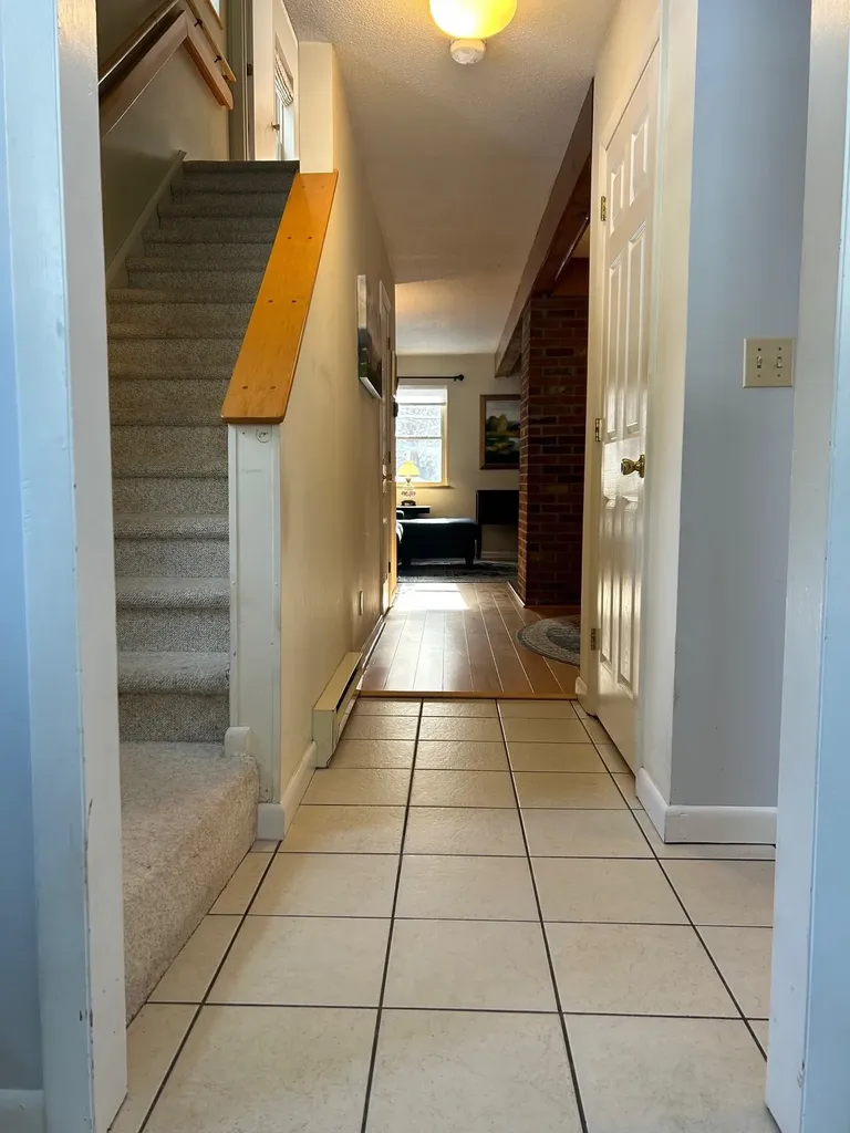 8 Hideaway Lane Williston VT 05495