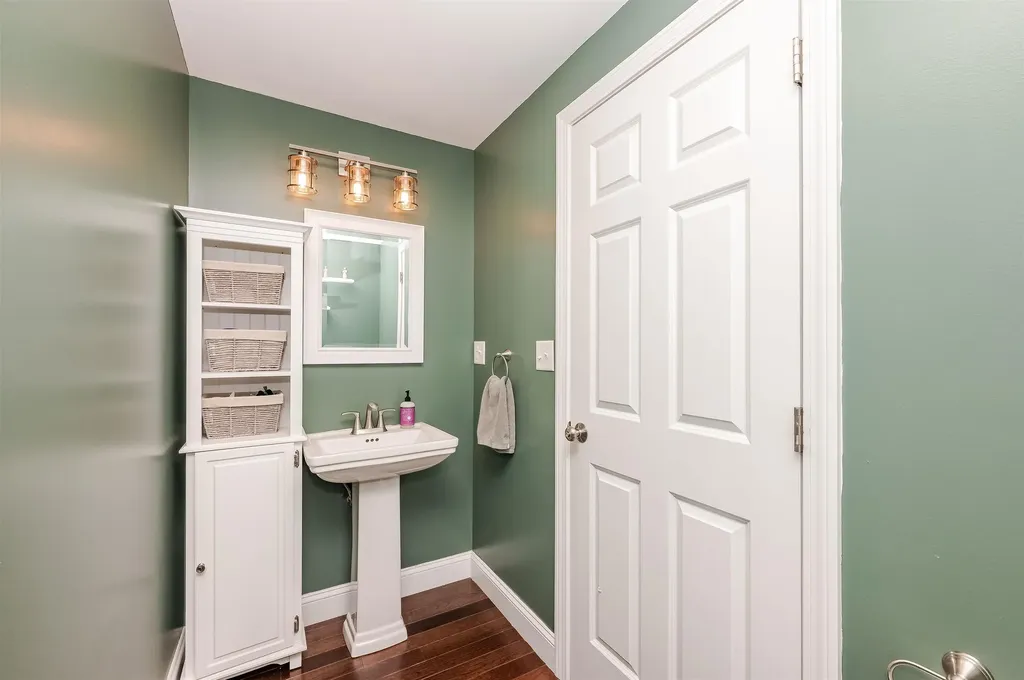 65 Deerfield Road North Berwick ME 03906