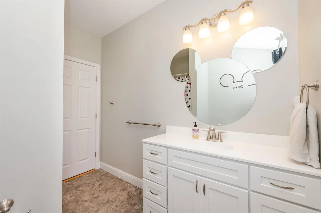 65 Deerfield Road North Berwick ME 03906