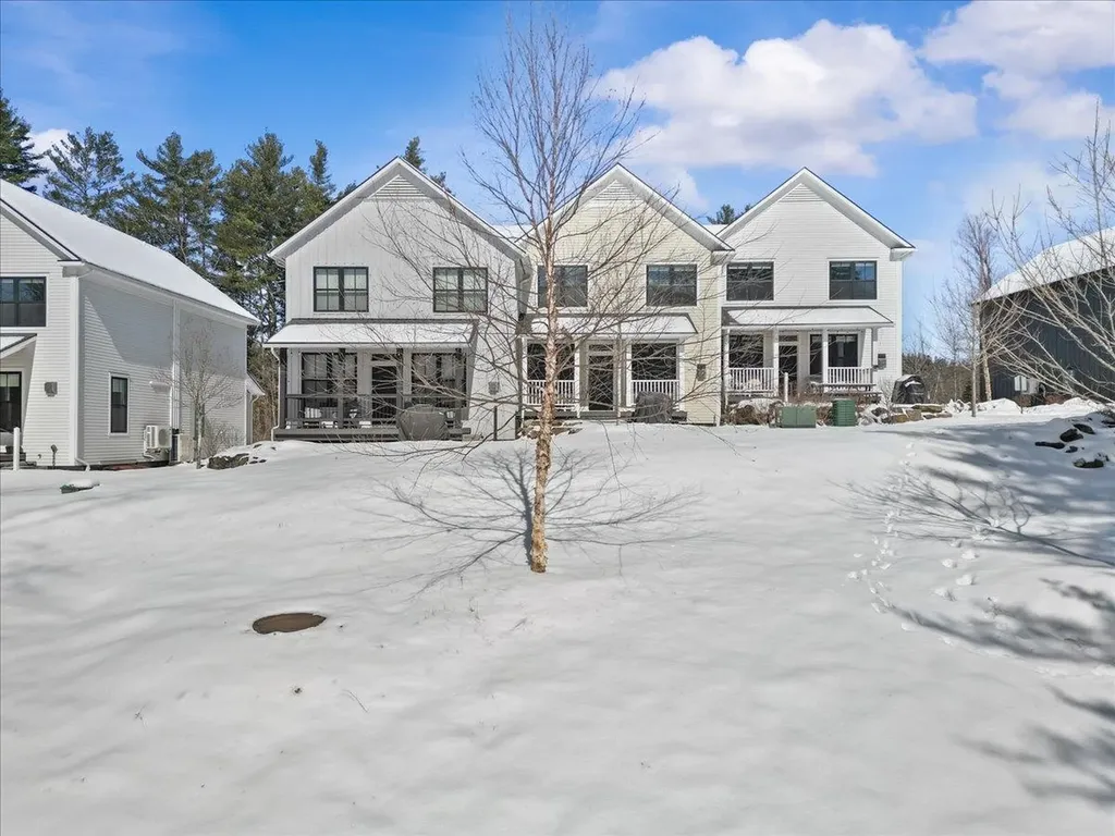 98 Hill Street Stowe VT 05672