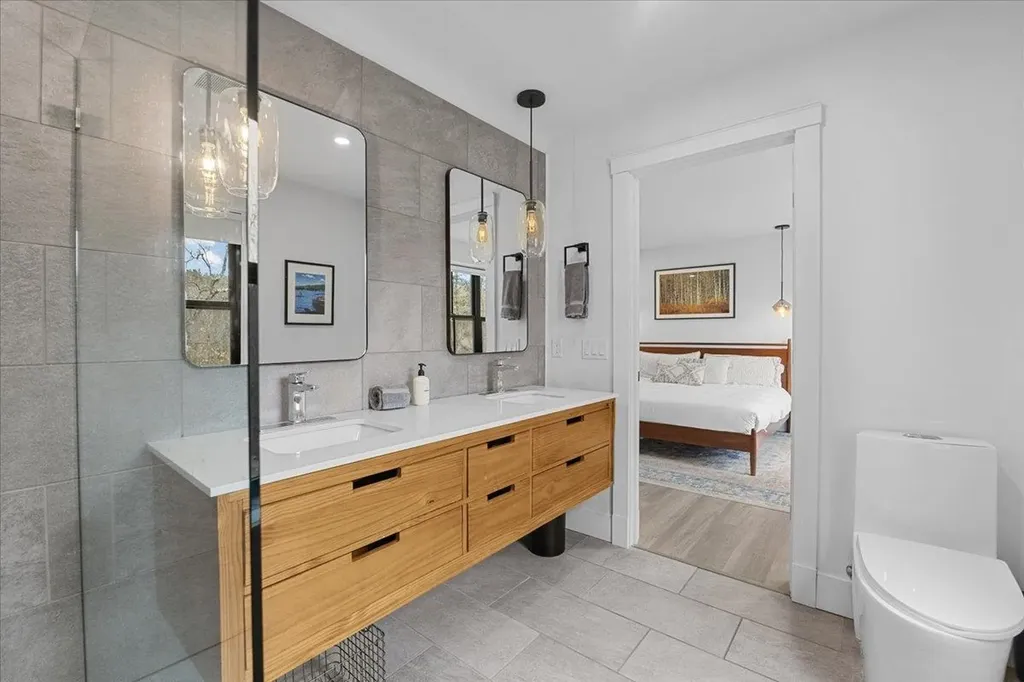 98 Hill Street Stowe VT 05672