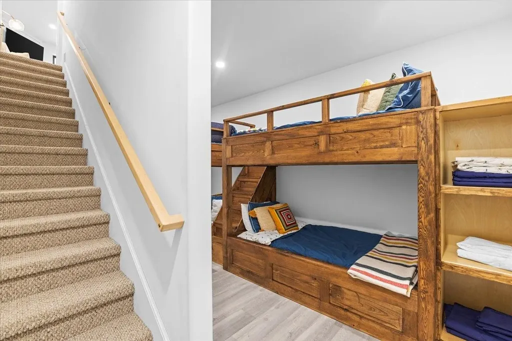 98 Hill Street Stowe VT 05672
