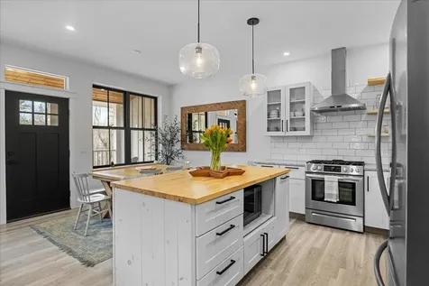98 Hill Street Stowe VT 05672