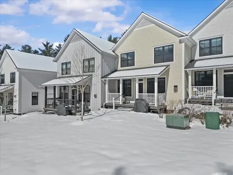 98 Hill Street Stowe VT 05672