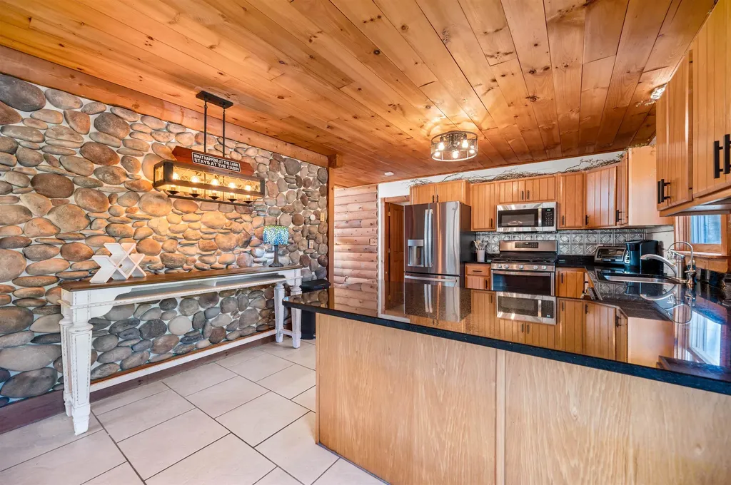 529 Cutler Corner Road Barre Town VT 05641