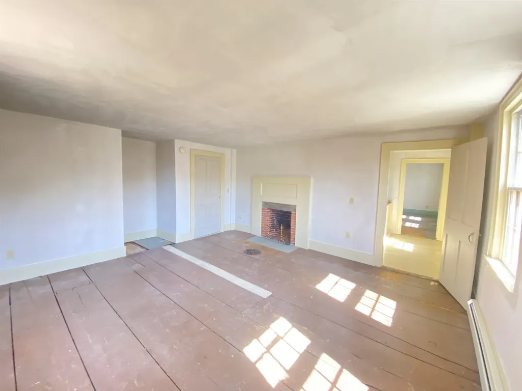 75 Lyon Road Royalton VT 05068