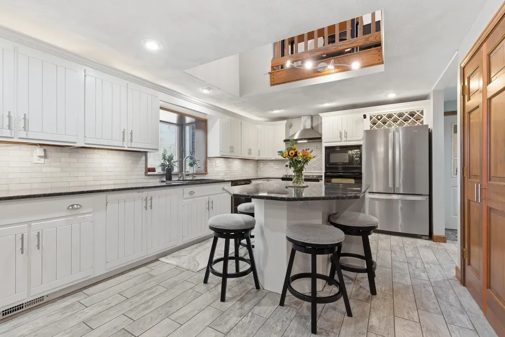 116 Westfall Road Pelham NH 03076