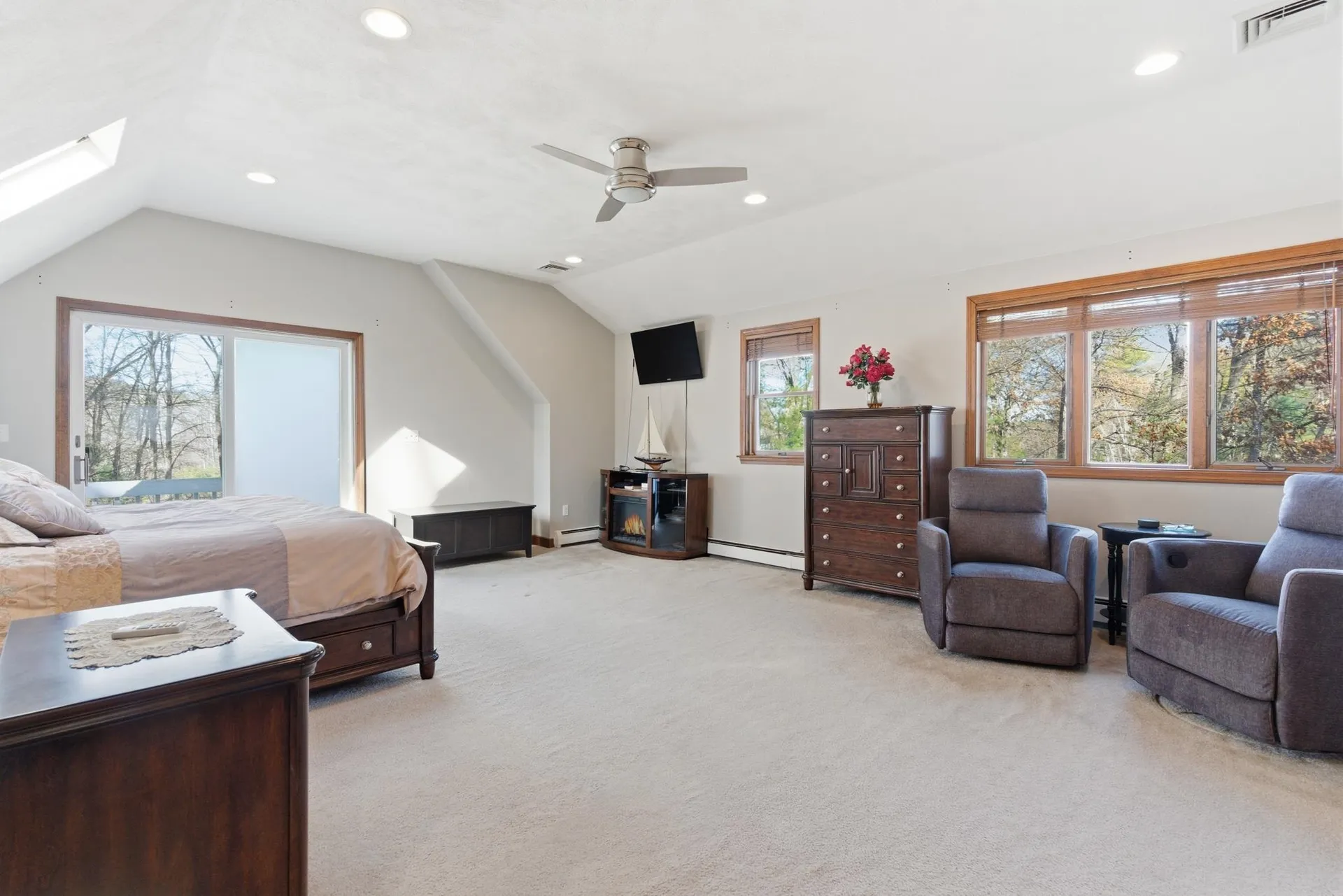 116 Westfall Road Pelham NH 03076