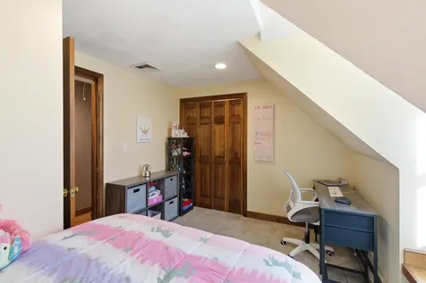 116 Westfall Road Pelham NH 03076