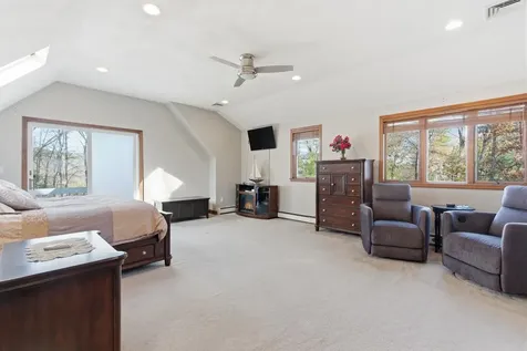 116 Westfall Road Pelham NH 03076