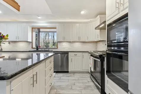 116 Westfall Road Pelham NH 03076