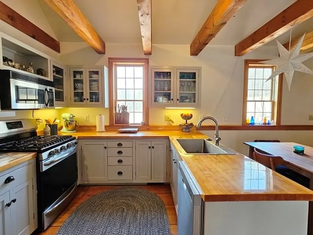 192 Apple Hill Road Sullivan NH 03445