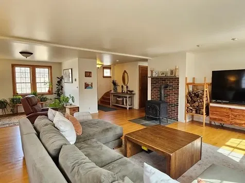 192 Apple Hill Road Sullivan NH 03445