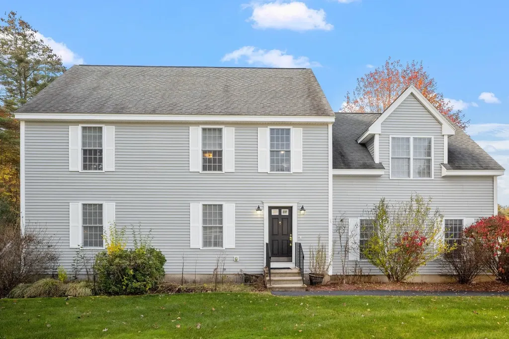 131 Forest Hill Way Manchester NH 03109