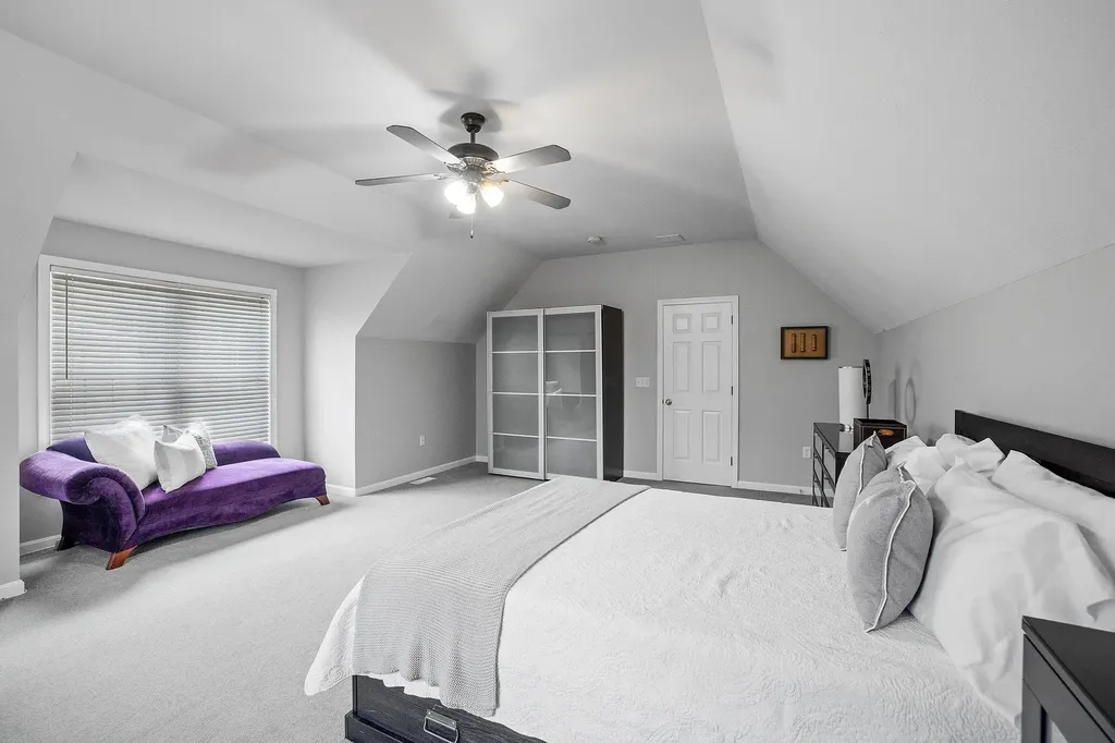 131 Forest Hill Way Manchester NH 03109