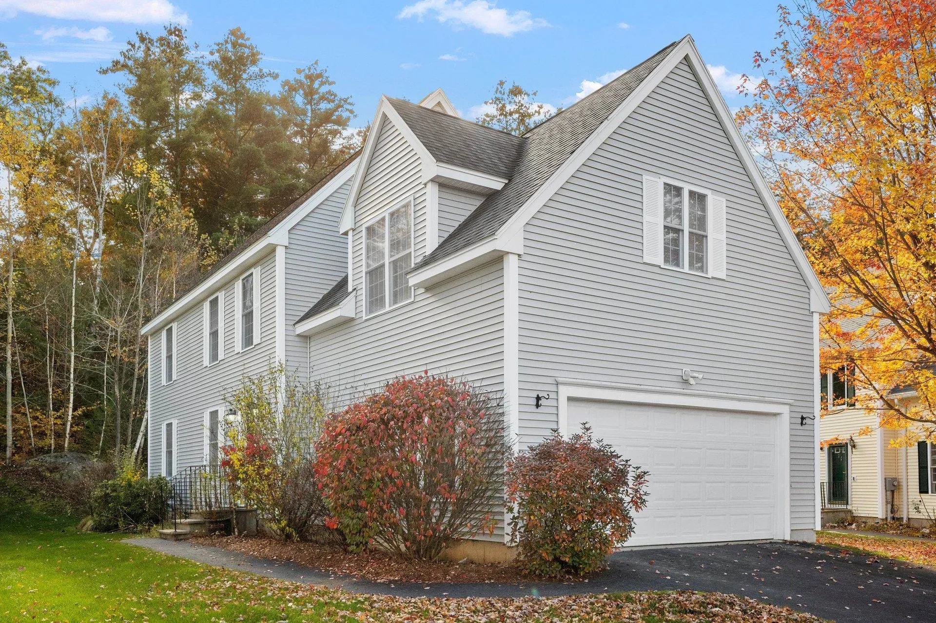 131 Forest Hill Way Manchester NH 03109