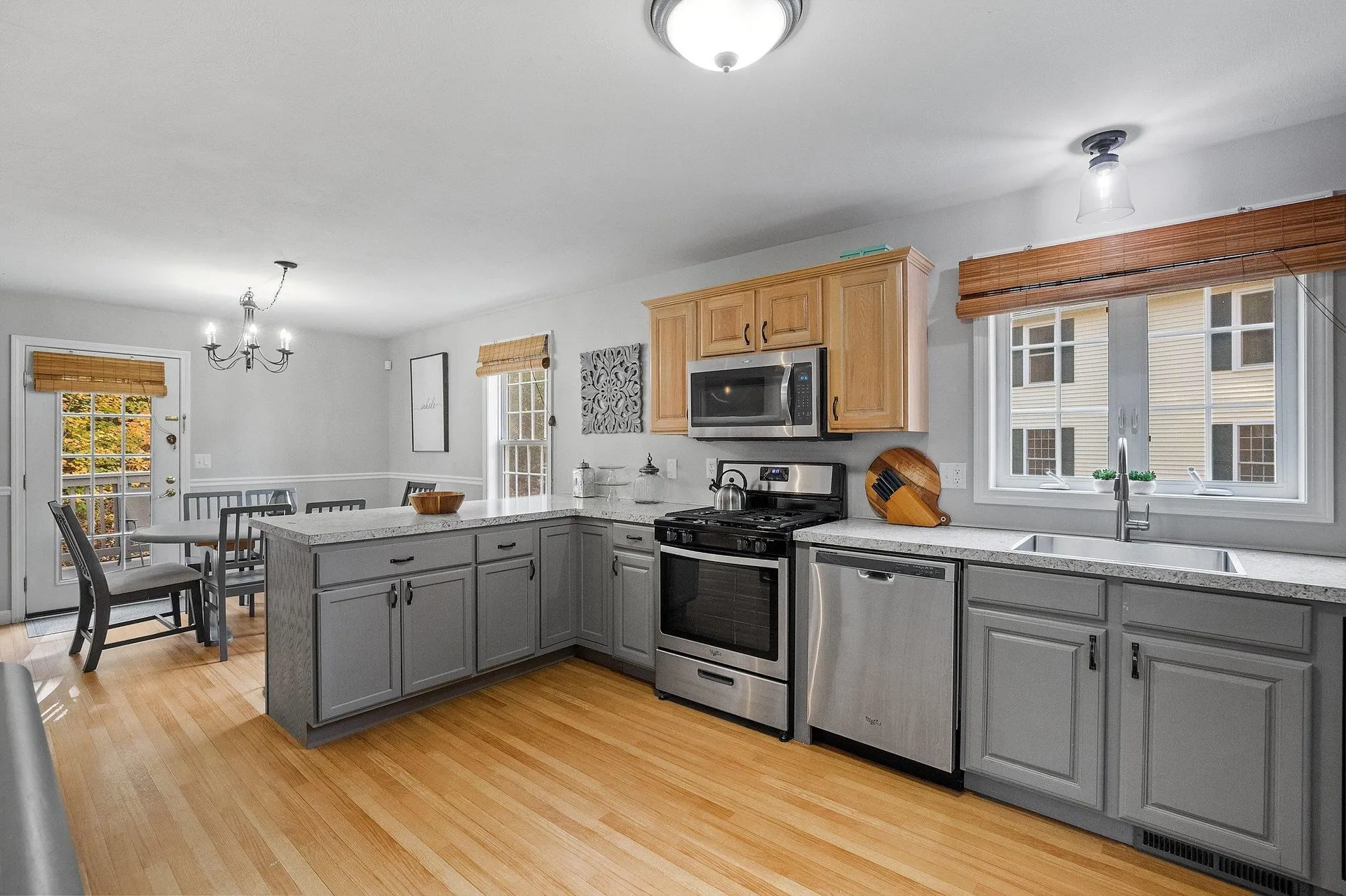 131 Forest Hill Way Manchester NH 03109