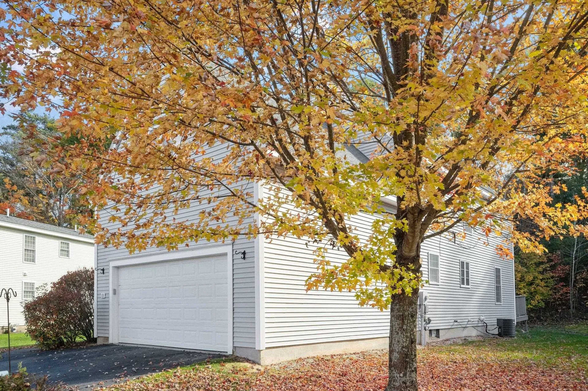 131 Forest Hill Way Manchester NH 03109