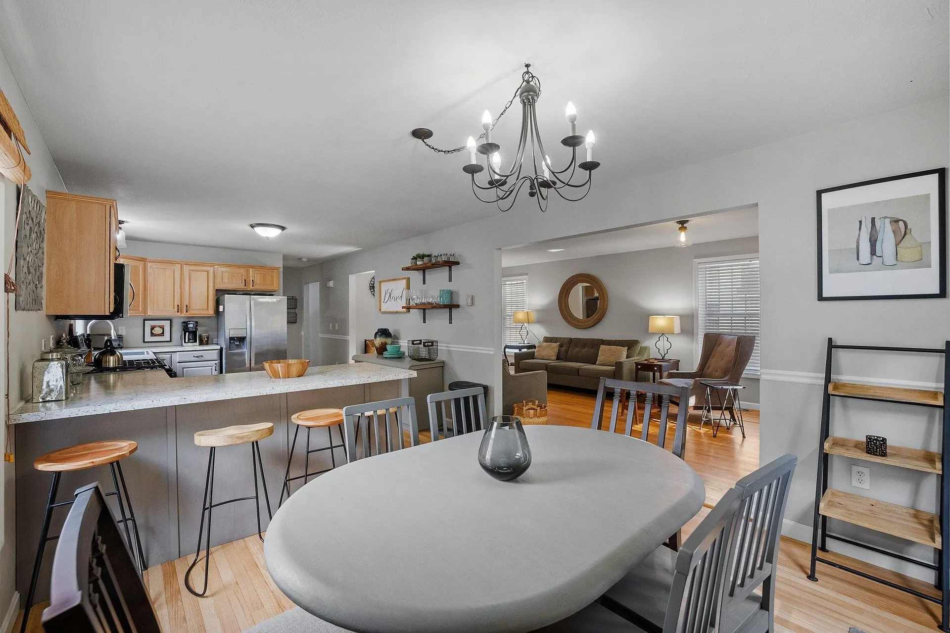 131 Forest Hill Way Manchester NH 03109