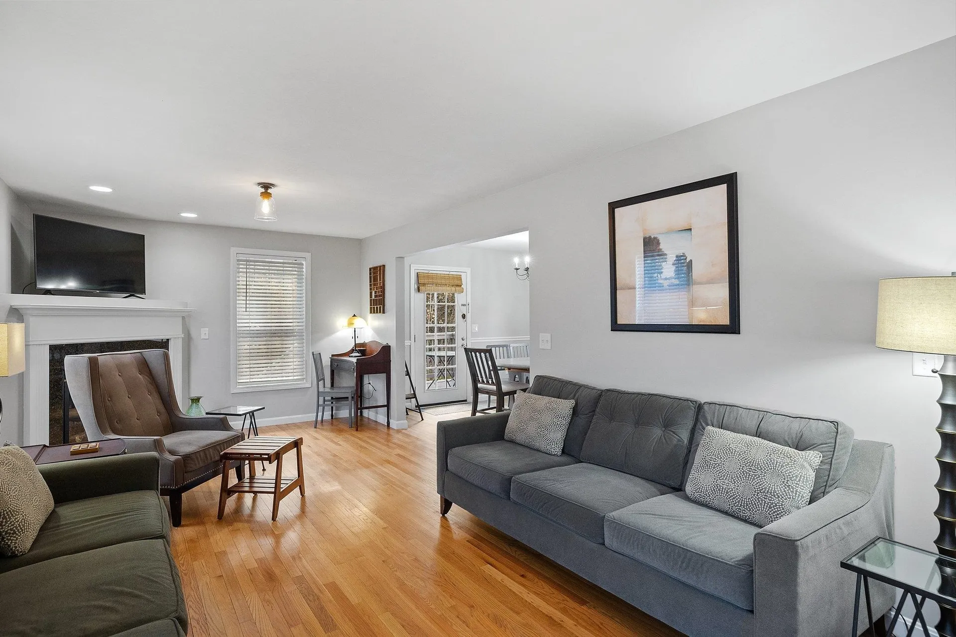 131 Forest Hill Way Manchester NH 03109