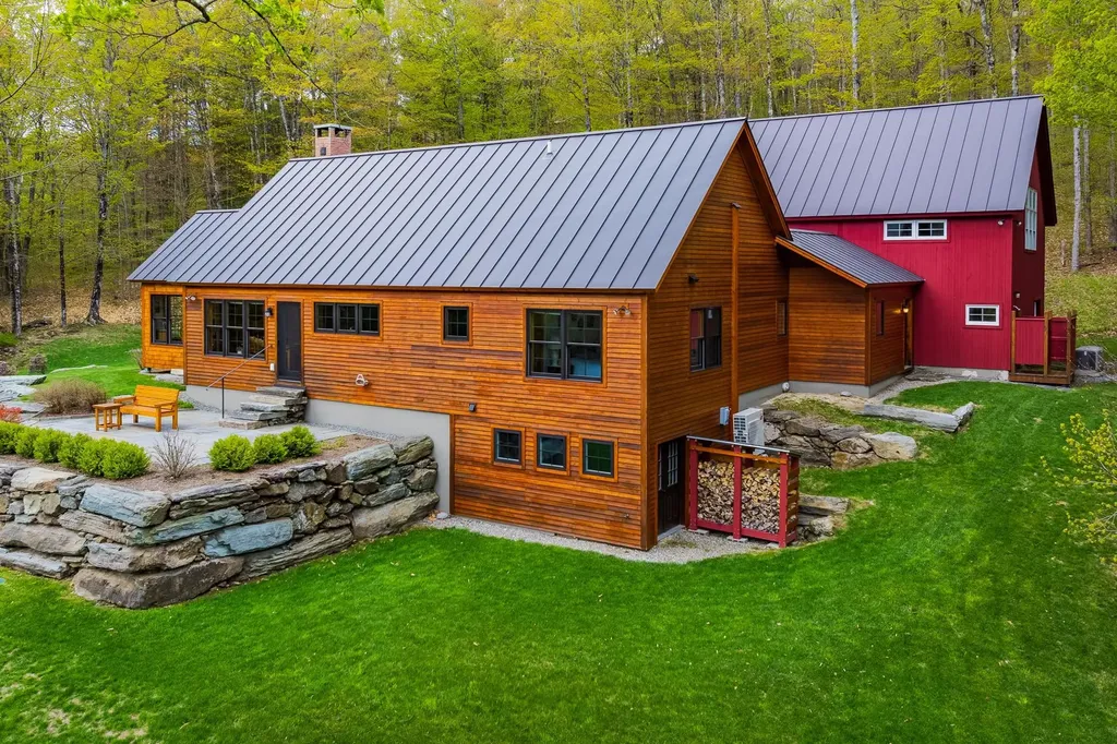 348 Fort Defiance Hill Barnard VT 05031
