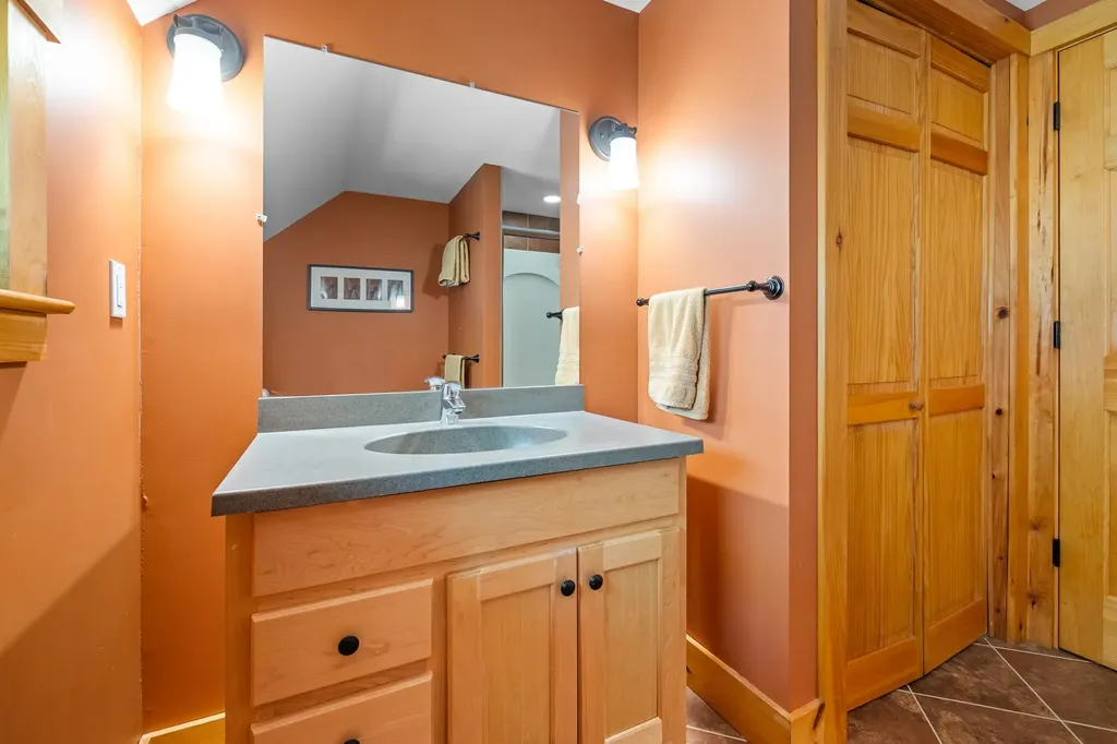 348 Fort Defiance Hill Barnard VT 05031