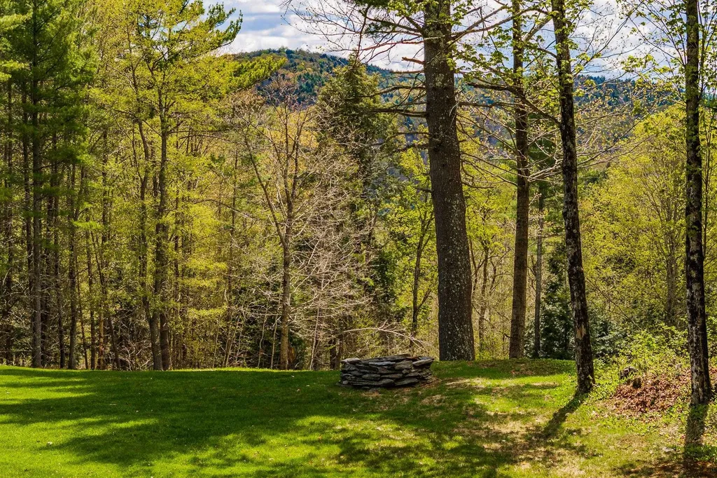 348 Fort Defiance Hill Barnard VT 05031