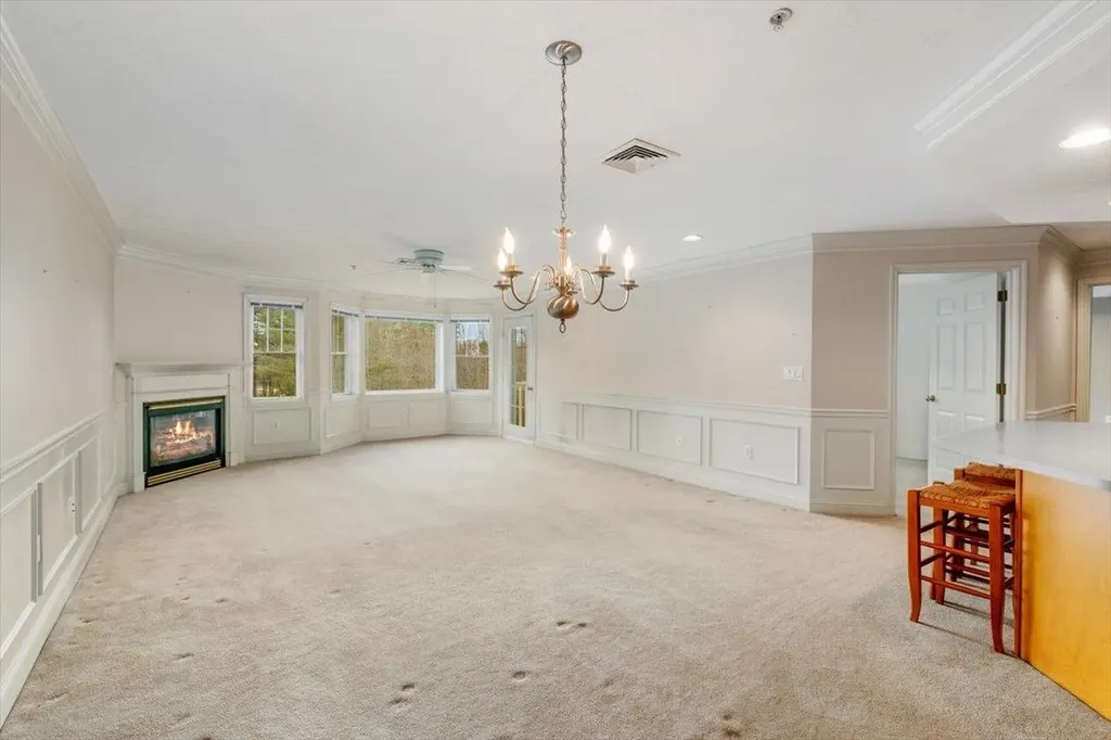 1 Sterling Hill Lane Exeter NH 03833