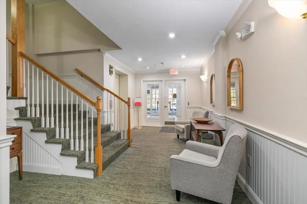 1 Sterling Hill Lane Exeter NH 03833